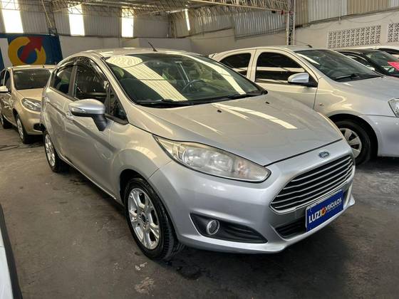FORD FIESTA 1.5 S HATCH 16V FLEX 4P MANUAL